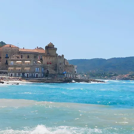Апартаменты La Rocchetta *